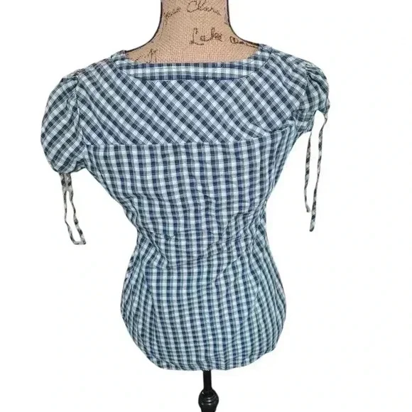 Levi's Shirt - Picture 2 of 6